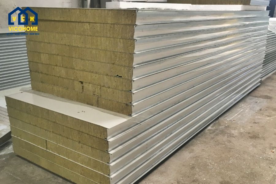 tấm panel nhà tiền chế cấp 4